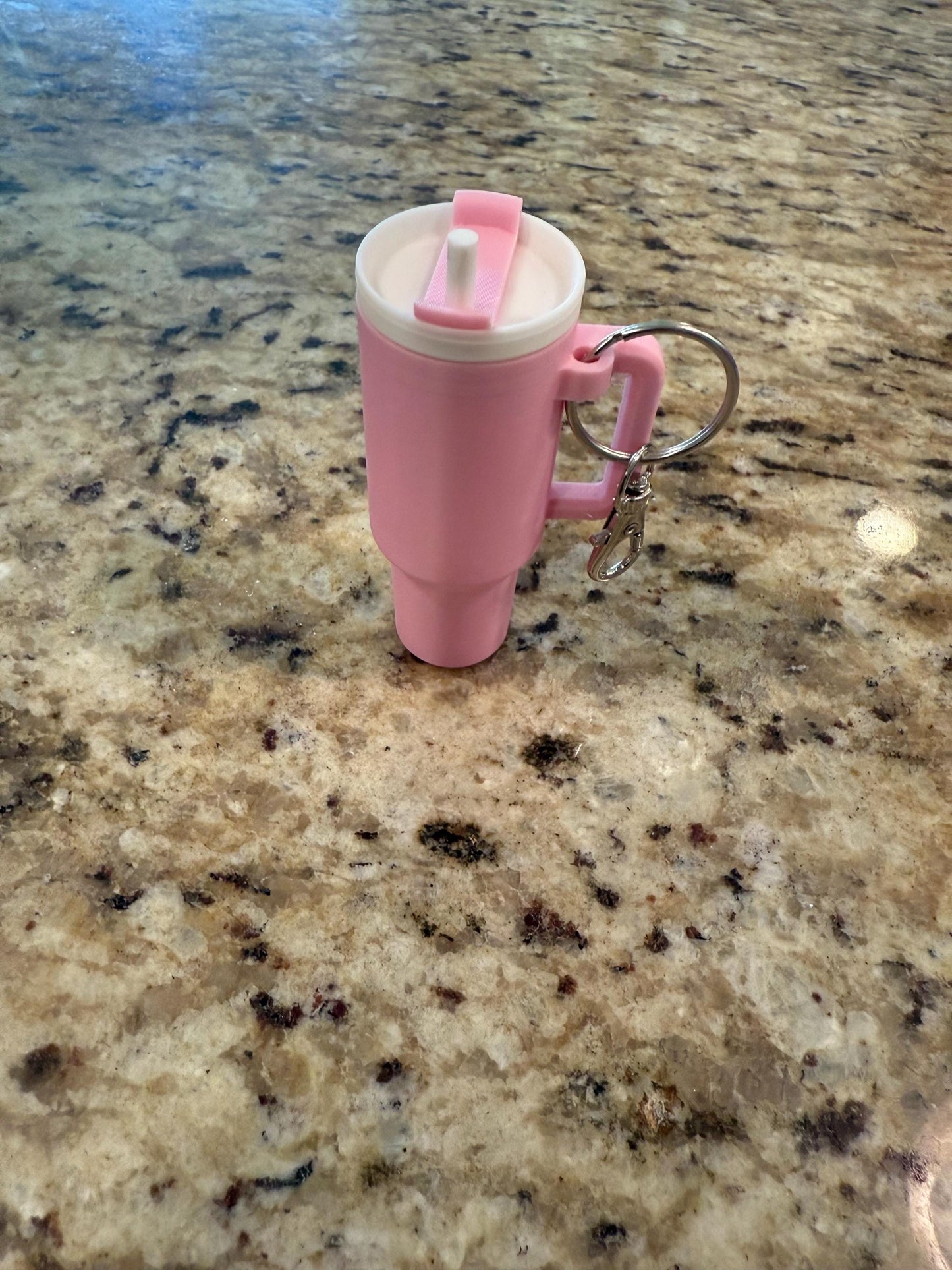 Mini Tumbler Keychain โ Chapstick, Pill, or Small Item Holder | Cute & Functional PLA Storage Accessory