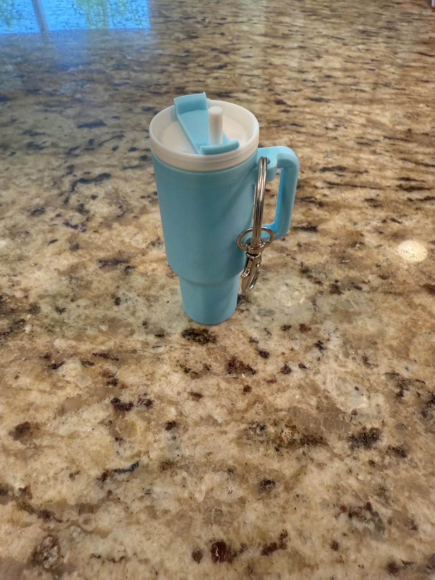 Mini Tumbler Keychain โ Chapstick, Pill, or Small Item Holder | Cute & Functional PLA Storage Accessory